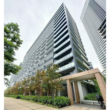 ＨＡＲＵＭＩ ＦＬＡＧ ＰＡＲＫ ＶＩＬＬＡＧＥ Ｅ棟